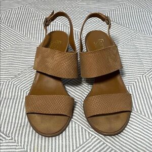 Women's Franco Sarto Tan Block Heel Sandals